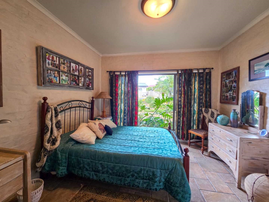 3 Bedroom Property for Sale in Stilbaai Wes Western Cape